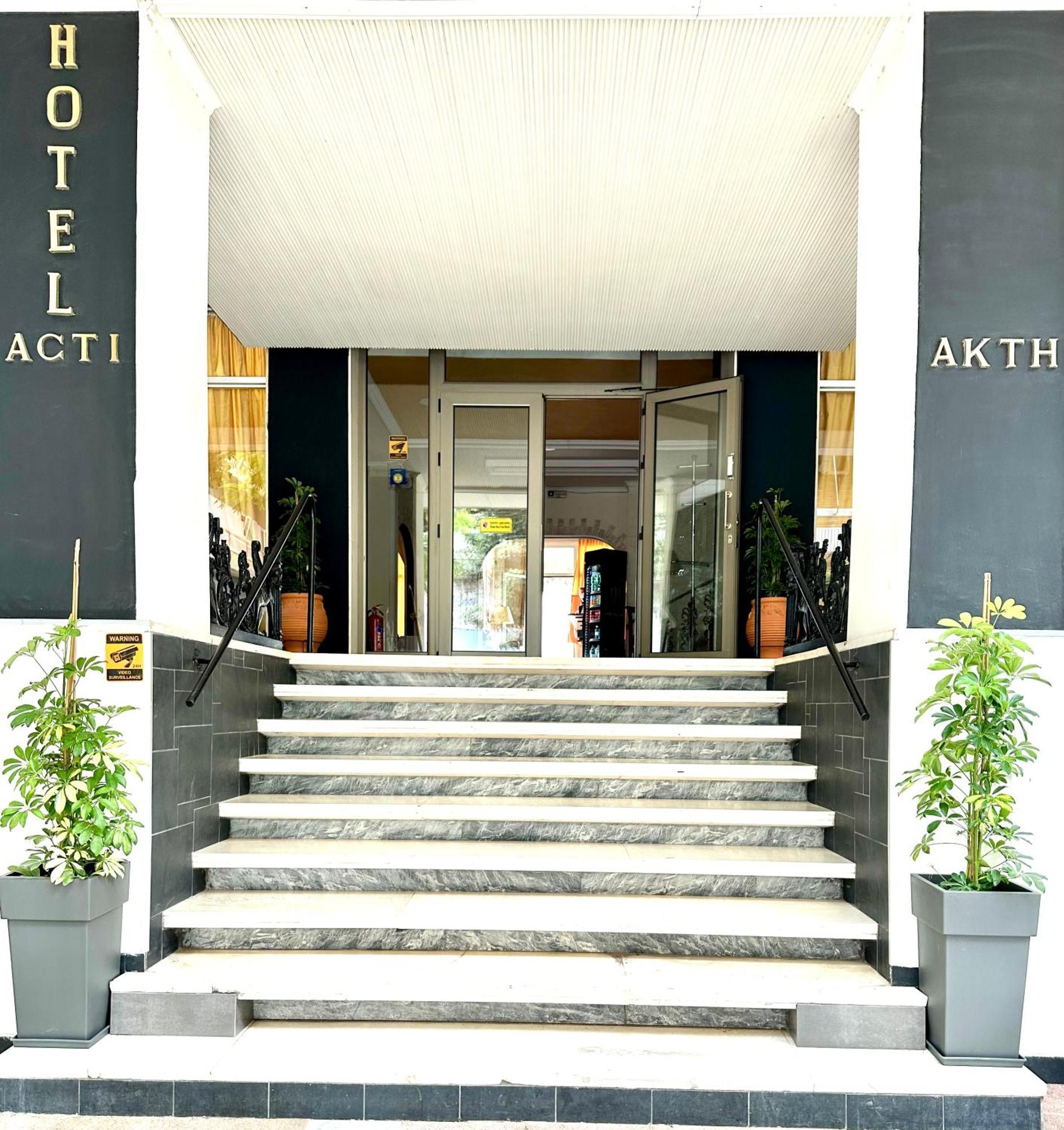 Hotel Akti Loutráki Buitenkant foto